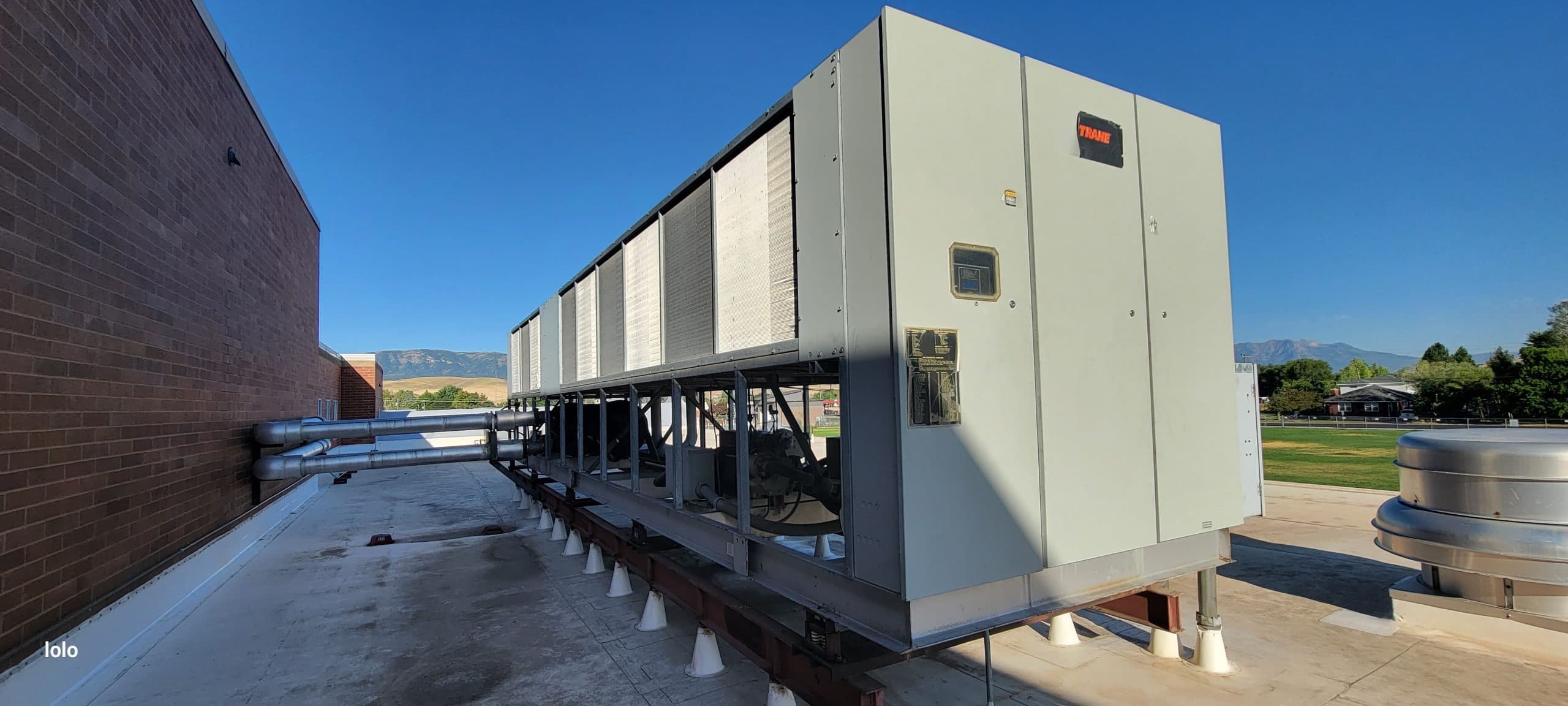 Trane air-cooled chiller unit